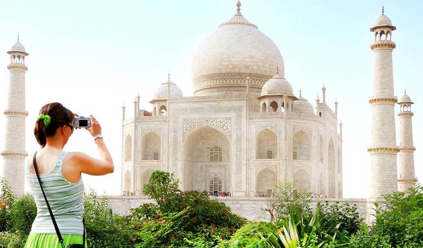 Classic Golden Triangle & Tigers, Ganges — 1