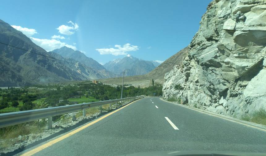 11 Days Trek  Nanga Parbat Base Camp & Hunza Gojal Valley Pakistan — 1