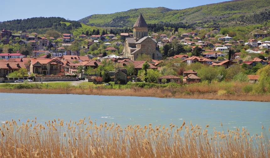 Azerbejdżan i Gruzja – podróż przez egzotykę, tradycję i urok starożytności — 1