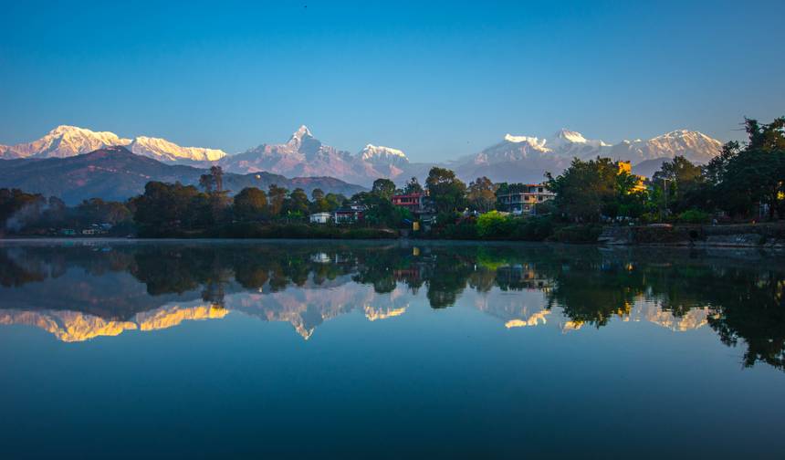 カトマンズ ナガルコット チトワン ルンビニ ポカラ ツアー — 1