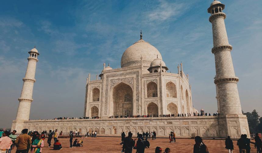 ゴアからデリーへ空路で：インドのゴールデントライアングルを巡る旅 — 1