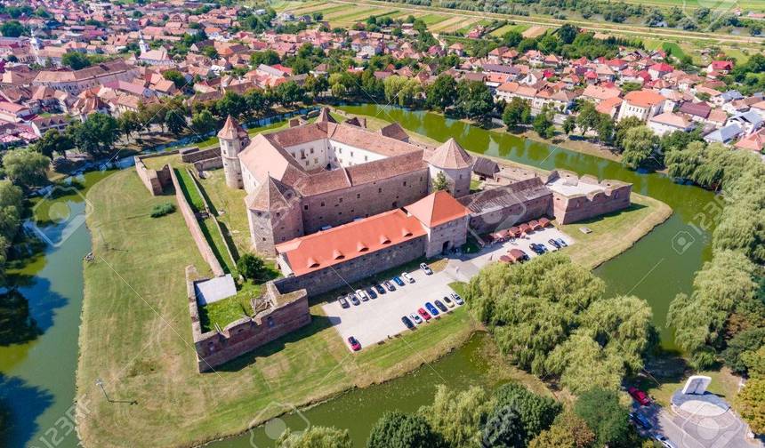Descubra a Moldávia: Uma Experiência de Vinho e Cultura de 8 Dias Incluindo a Transnístria e a Romênia — 1