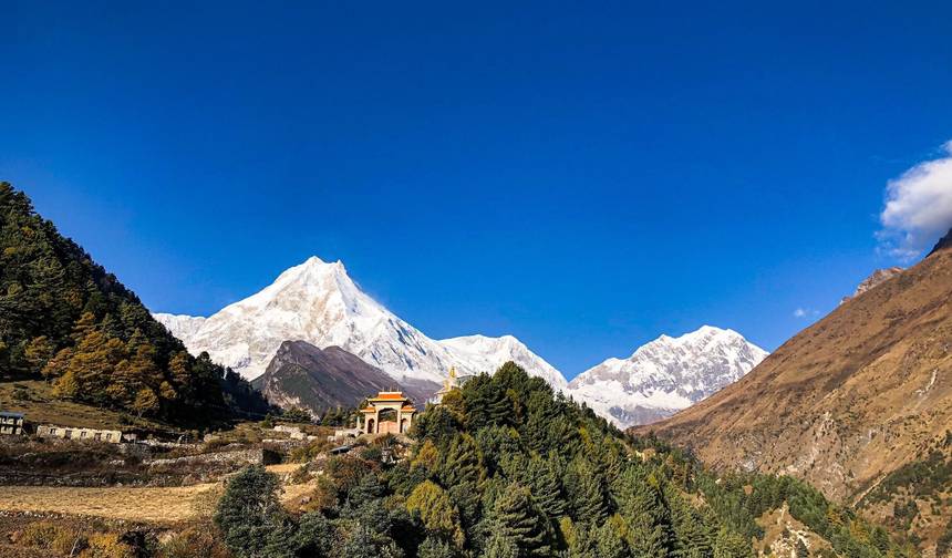 Trekking po pętli Manaslu — 1