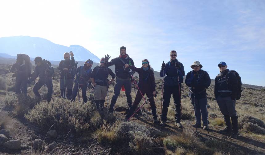 Suba o Kilimanjaro – Lemosho 7 Dias | Caminhada Cênica e Moderada com Guias Especialistas — 1