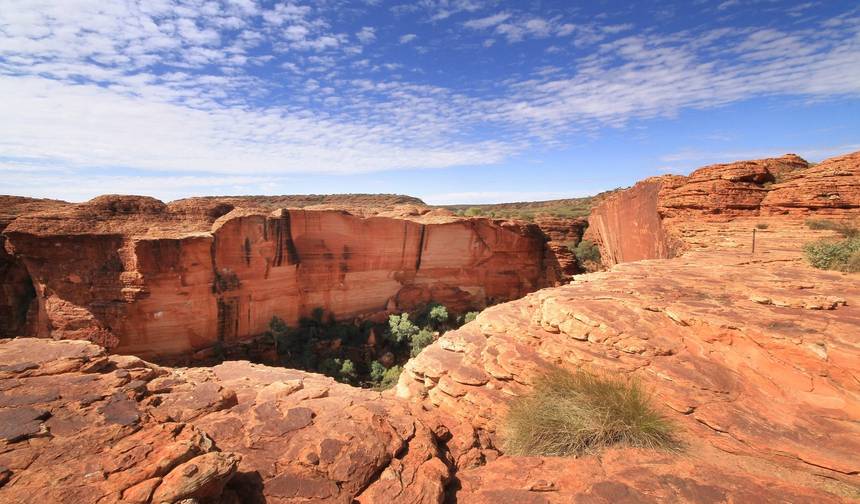 Australia: Uluru Explorer — 1