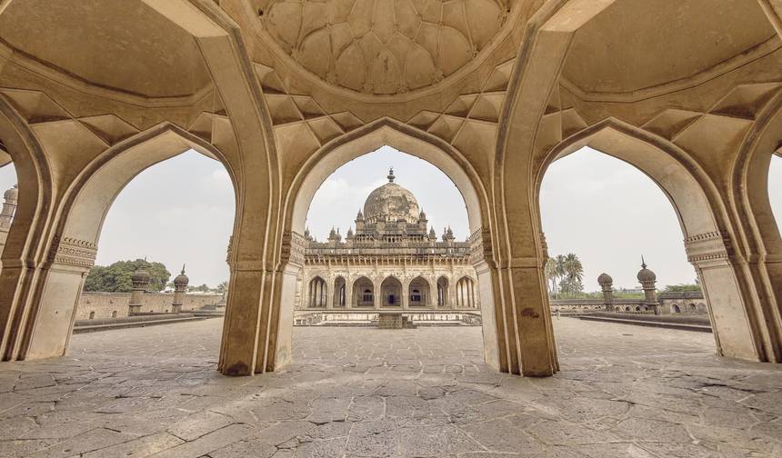 Hyderabad to Goa The Deccan Route — 1