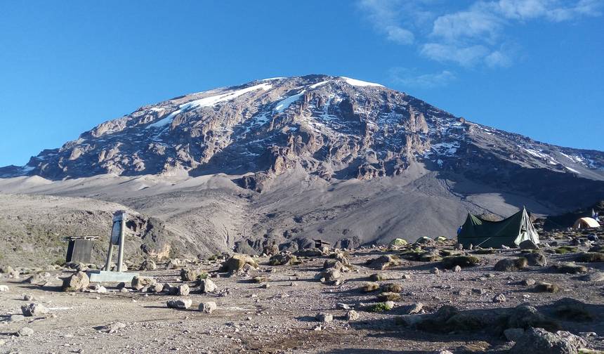 Mount Kilimanjaro Climbing Via Marangu Route 6 Days — 1