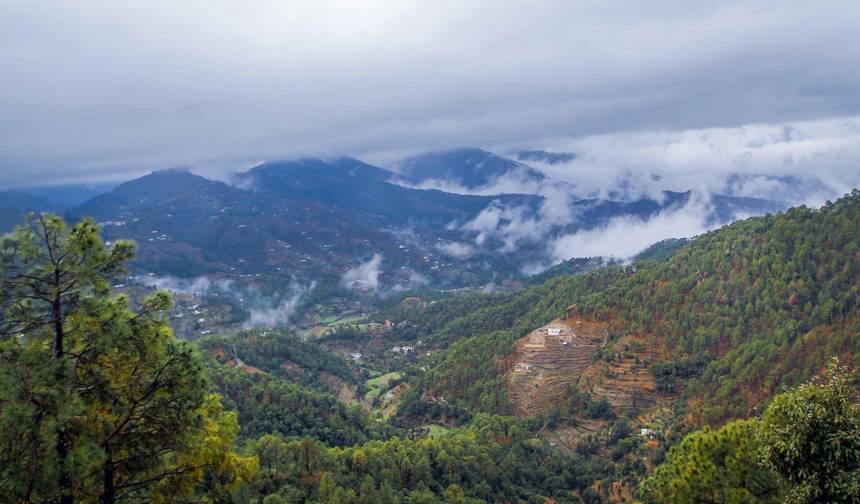 محطة تلال Mussoorie من Dehradun — 1