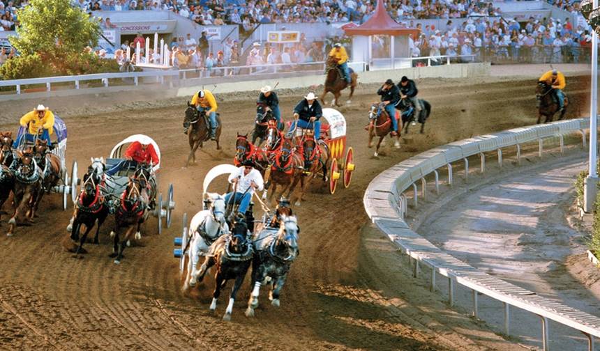 Calgary Stampede Góry Skaliste Calgary → Victoria (2027) — 1