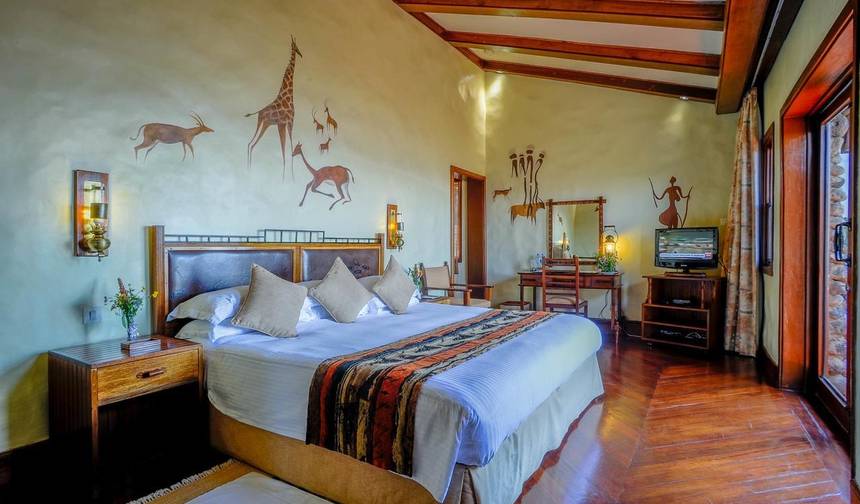 19-Days Best of Kenya, Tanzania & Diani Beach Holiday- High End — 1
