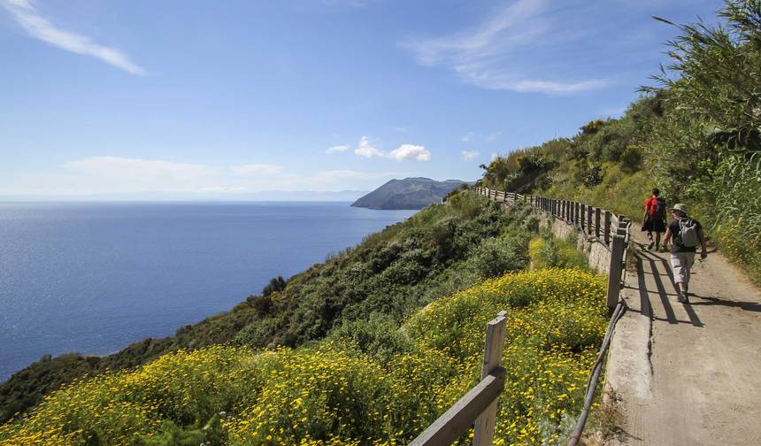 Northern Sicily: Islands & Volcanoes — 1