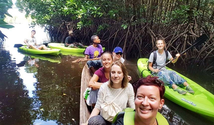 Wolontariat, Safari i Połączenie Plażowe - 22 Dni w Tanzanii i na Zanzibarze — 1
