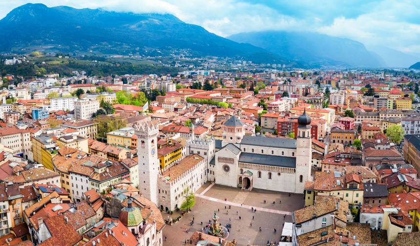 Star Tour Lake Garda - Trento, Verona, Mantua and Brescia 7 Days — 1