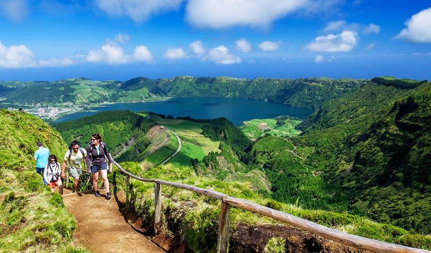 Açores: Trilhos Pedestres de São Miguel (Caminhada Autoguiada) — 1