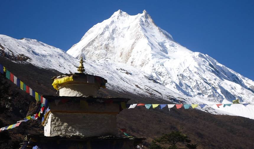Trekking wokół Manaslu — 1