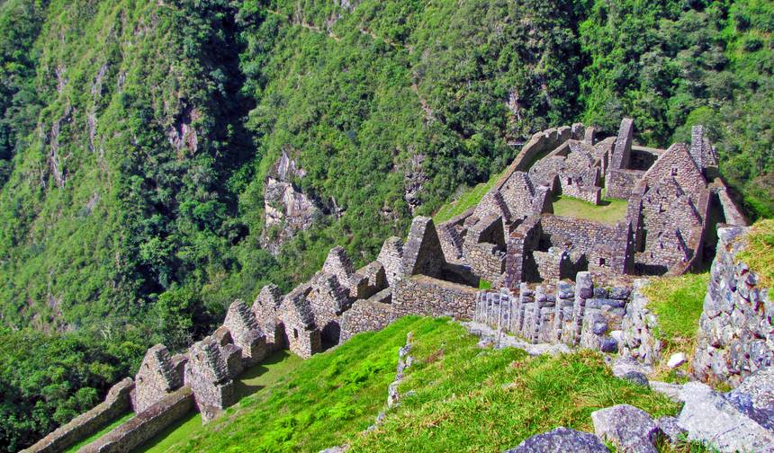 Peruwiański trekking (trek Salkantay, krótki szlak Inków, Tęczowa Góra) 10 dni — 1