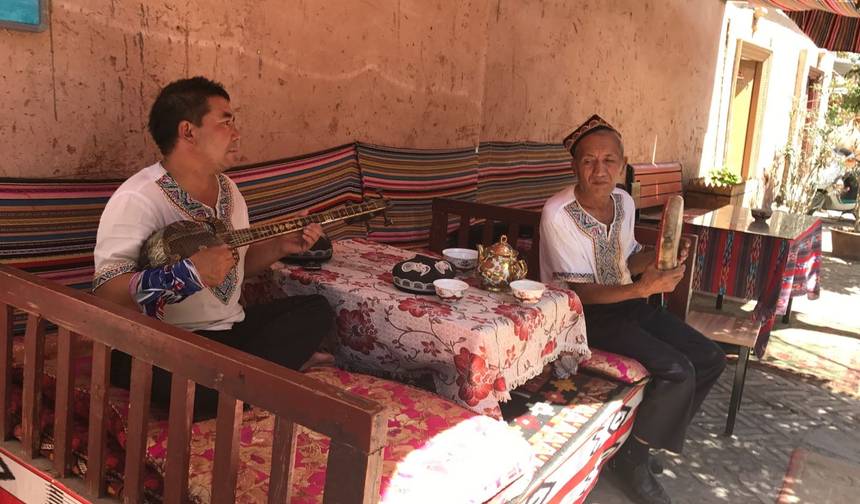 Tour Econômico: Urumqi, Tianchi, Turpan e Kashgar, 7 Dias em Xinjiang — 1