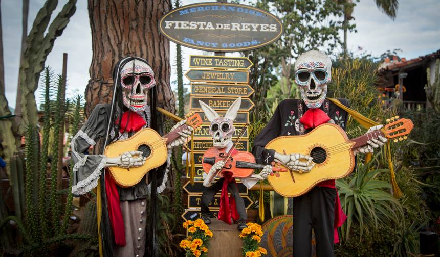 Dia de Los Muertos in San Antonio — 1