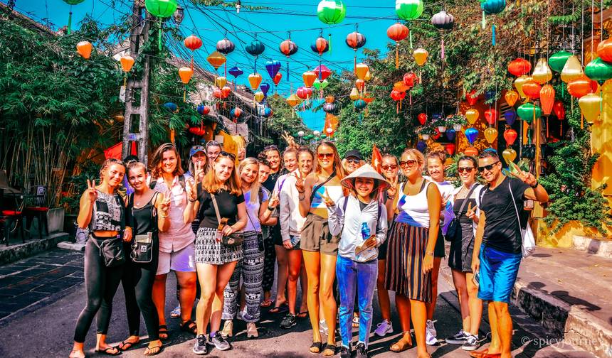 27 Days in Southeast Asia: Cambodia, Vietnam & Big Nights in Bangkok — 1