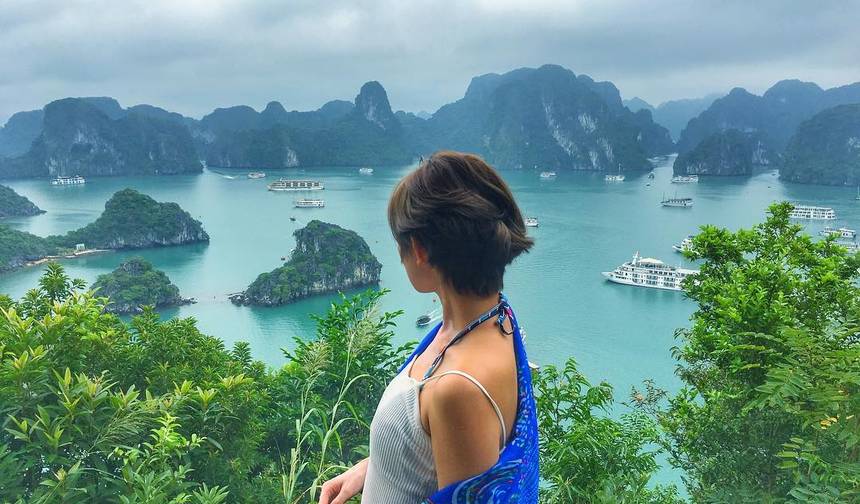 Luksusowa wycieczka wellness do Zatoki Ha Long, Onsen Quang Hanh i Ninh Binh z Hanoi — 1