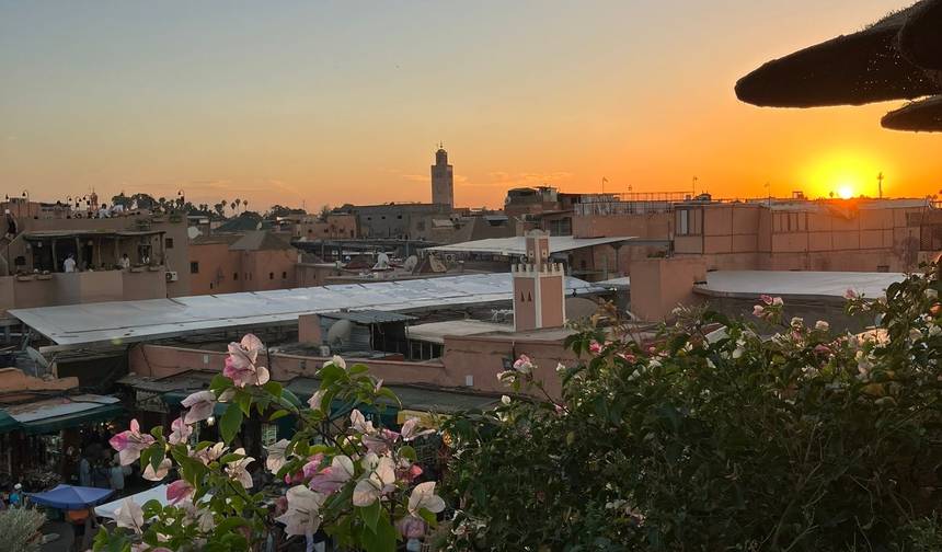 Excursão de 9 Dias de Casablanca a Marraquexe via Cascatas de Ouzoud — 1