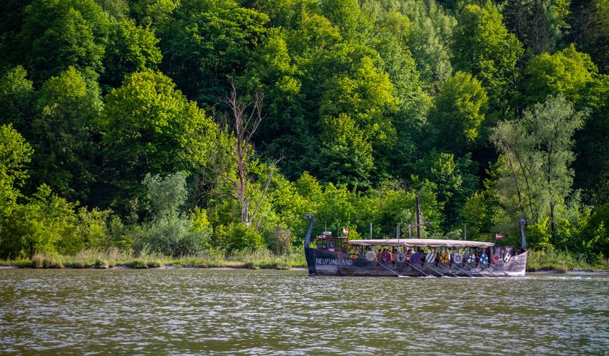 Danube Christmas Delights Passau to Budapest — 1
