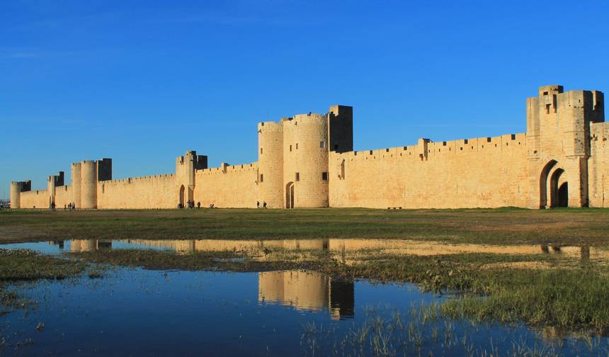 Provença e Camargue - De Aigues-Mortes a Avignon a bordo do L'Estello (8 dias) — 1