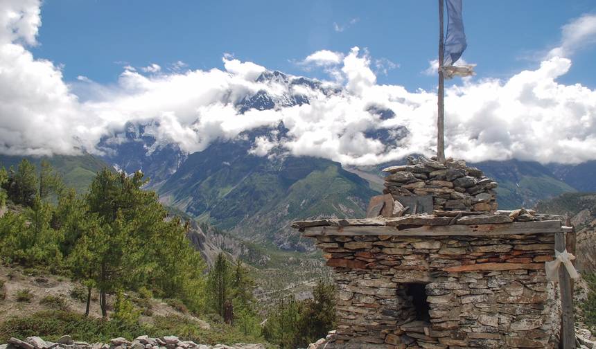 Annapurna Circuit Trek 19 Dias — 1