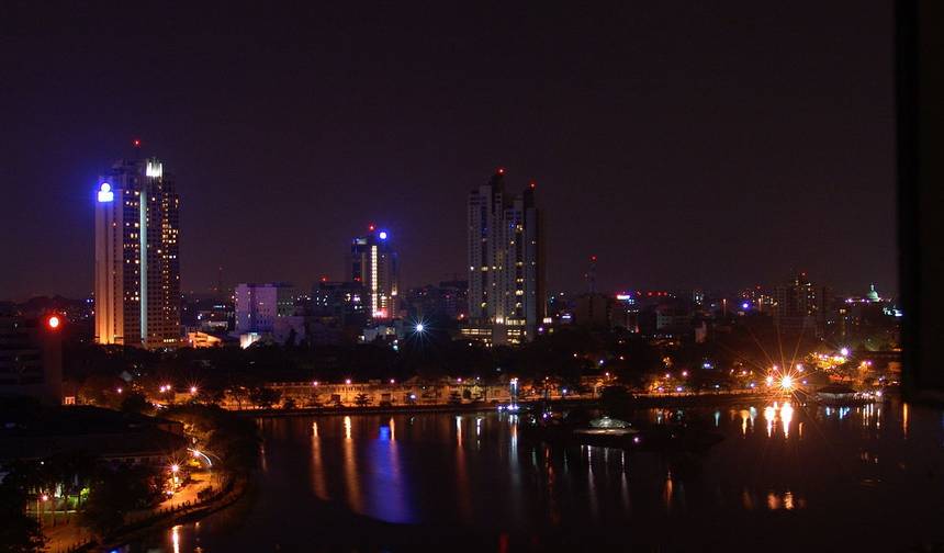 الحياة الليلية في كولومبو 3 أيام — 1