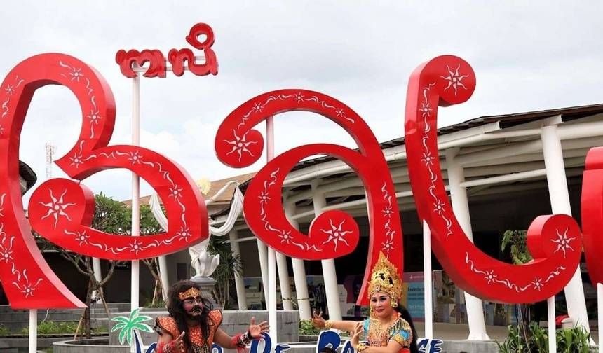 Fascinante Escapada a Bali e Kuala Lumpur — 1