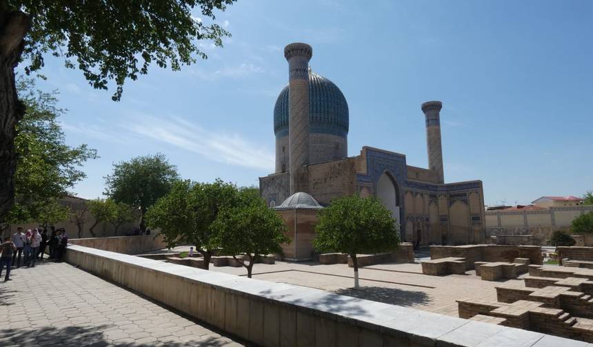 Tour along 3-stans of Central Asia 12 Days: Uzbekistan, Tajikistan, and Kyrgyzstan — 1