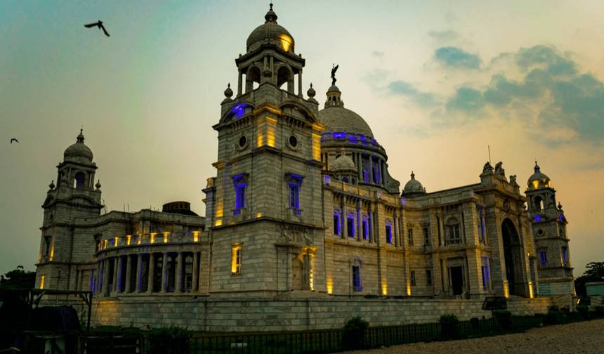 Varanasi - Agra [Taj Mahal] & Excursão pelo Rajastão saindo de Kolkata [12 Dias] — 1