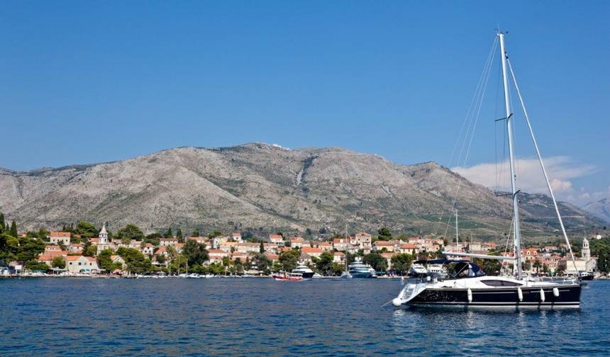 Discover Hidden Gems of Split, Mostar, Medjugorje and Dubrovnik, Self-Drive — 1