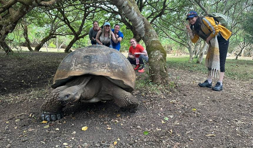 Quito i Przygoda z dziką przyrodą Galapagos 10 dni + bilet lotniczy — 1