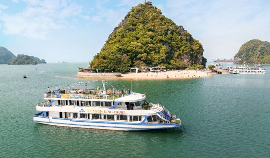 Essence of Northern Vietnam: Hanoi, Ninh Binh, Halong & Sapa (4D3N) — 1