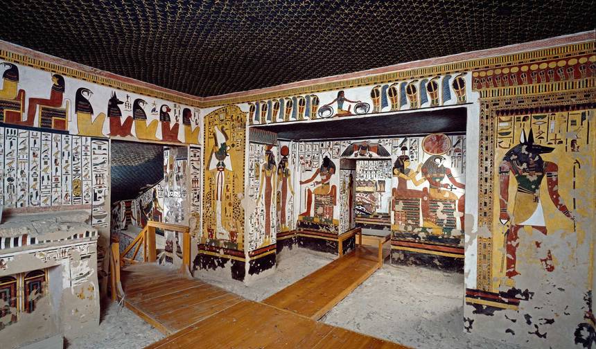 جولة نفرتيتي المصغرة — 1