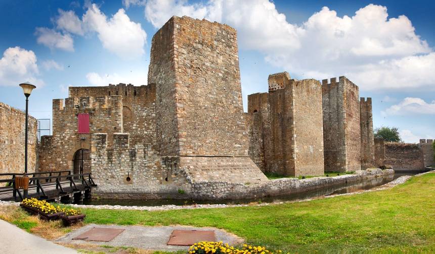 Year-round Serbia 17 days discovery tour from Belgrade. Beautiful road trip across the largest former Yugoslavia country. Plenty of fascinating history, culture, nature, architecture, and delicious cuisine. — 1