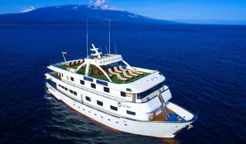 Iate Solaris Primeira Classe 5 Dias — 1