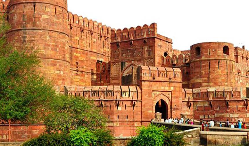 Explore The Golden Triangle with Rajasthan and Goa: A 15 Day Dream Journey(ALL INCLUSIVE) — 1