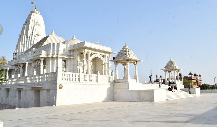 14 Days of Northern India's Tour with Serene Nepal — 1