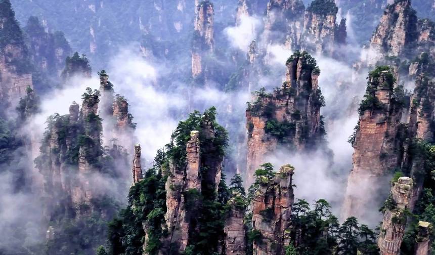 Zhangjiajie’s Natural Mountain Majesty — 1
