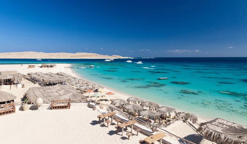 Unwind in Hurghada & Nile Cruise Adventure — 1