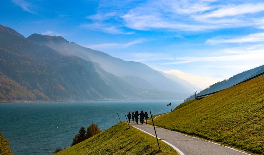 Von Meran zum Gardasee — 1