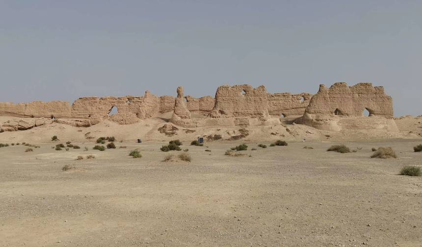 Excursão Privada de 3 Dias às Grutas de Mogao em Dunhuang saindo de Pequim de Avião — 1