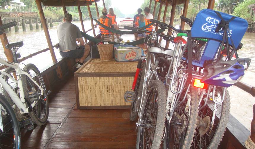 Rowerem i łodzią z Sajgonu do Phnom Penh - E-bike — 1