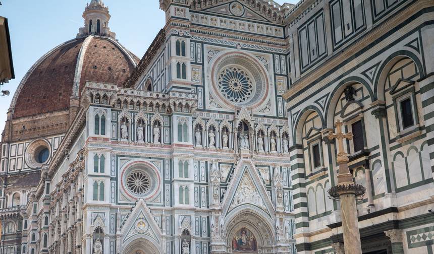 Geluxe: Italy: Florence to Rome, Walking the Vineyards of Tuscany and Umbria — 1