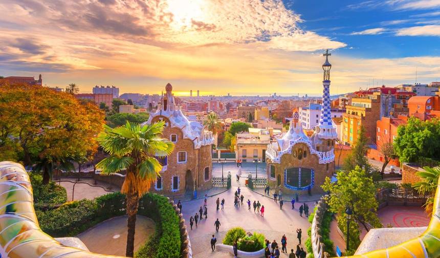 ジェラートからガウディまで：イタリア＆スペインの旅 — 1