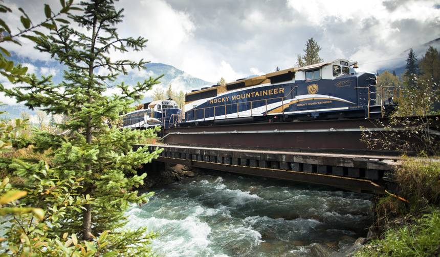 Excursão de 7 Dias pelas Montanhas Rochosas Canadenses com Experiência de Trem Rocky Mountaineer — 1