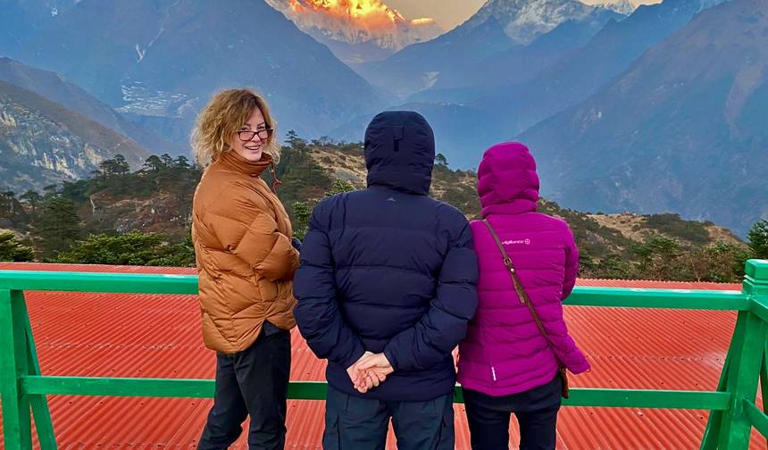 Luksusowy Obóz Bazowy Everestu — 1