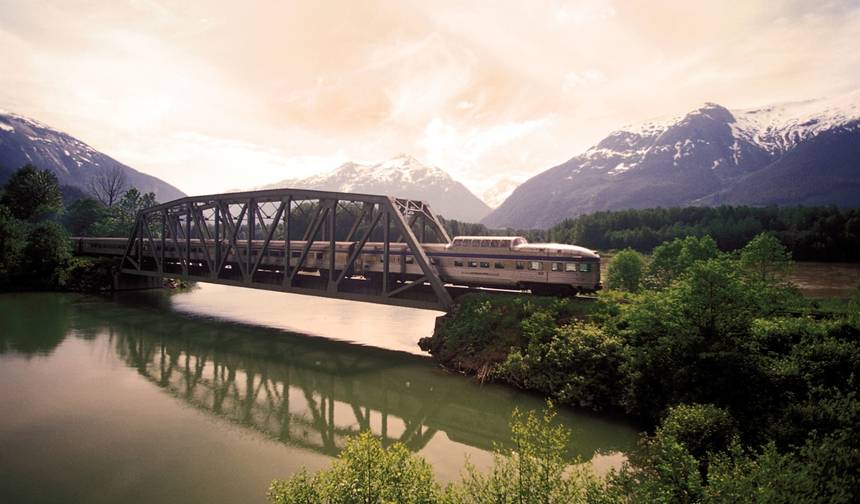Canadian Pacific: من جبال الروكي إلى فانكوفر بالقطار — 1